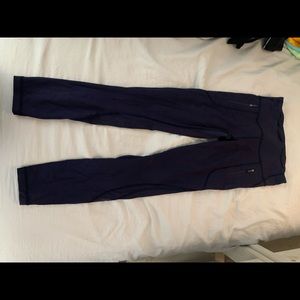Navy Lululemon leggings